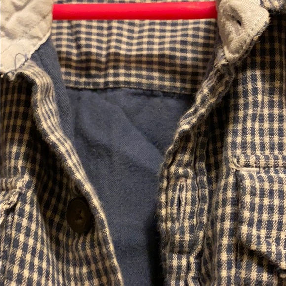 Gap size 8 boys flannel - Picture 2 of 4